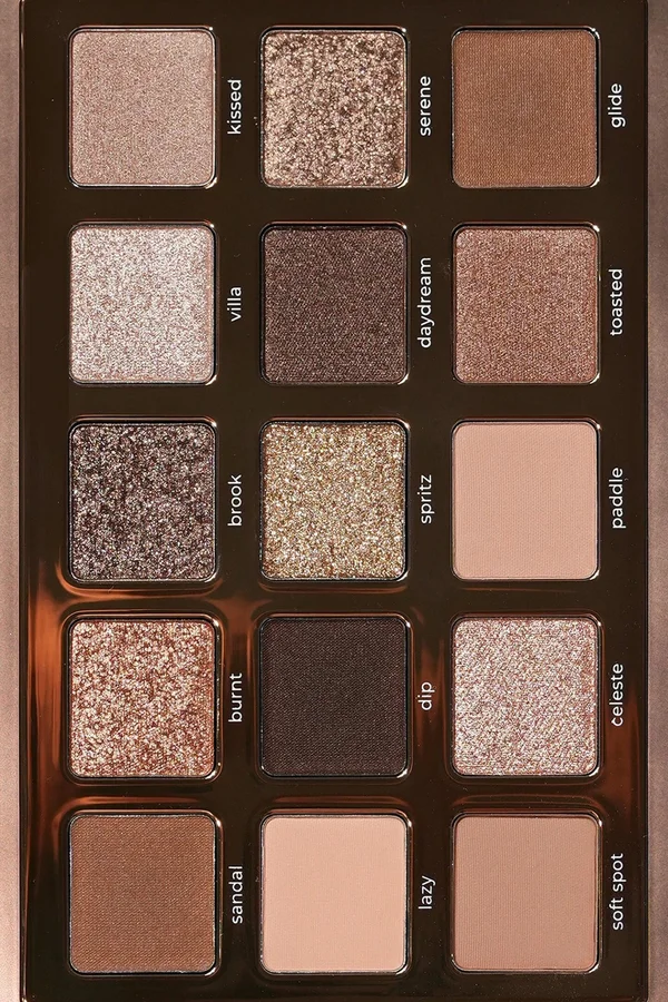 Tan palette versus Glam palette comparison photo